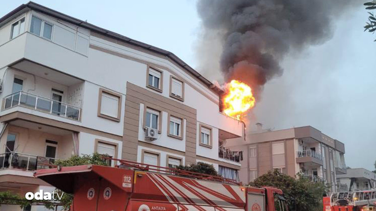 antalyada-korkutan-yangin-1y75OBLt.jpg