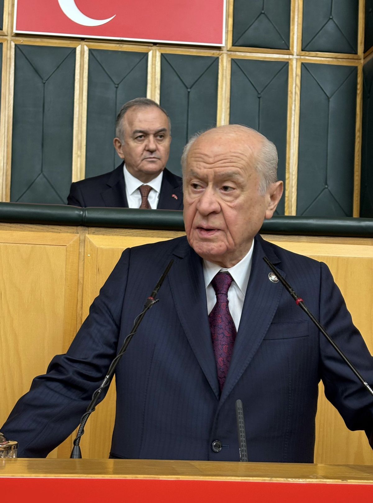 bahceli-cocuklar-gelecegimizin-teminati-ZRdrHinN.jpg
