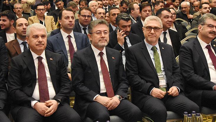 bakan-yumakli-ulkemizde-bir-gubre-krizi-yok-UiB4rsCq.jpg