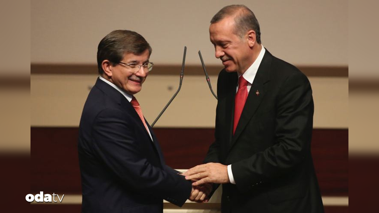 davutoglu-erdoganla-anisini-anlatti-bu-fotograflarin-hesabini-verin-z7UuTHWC.png