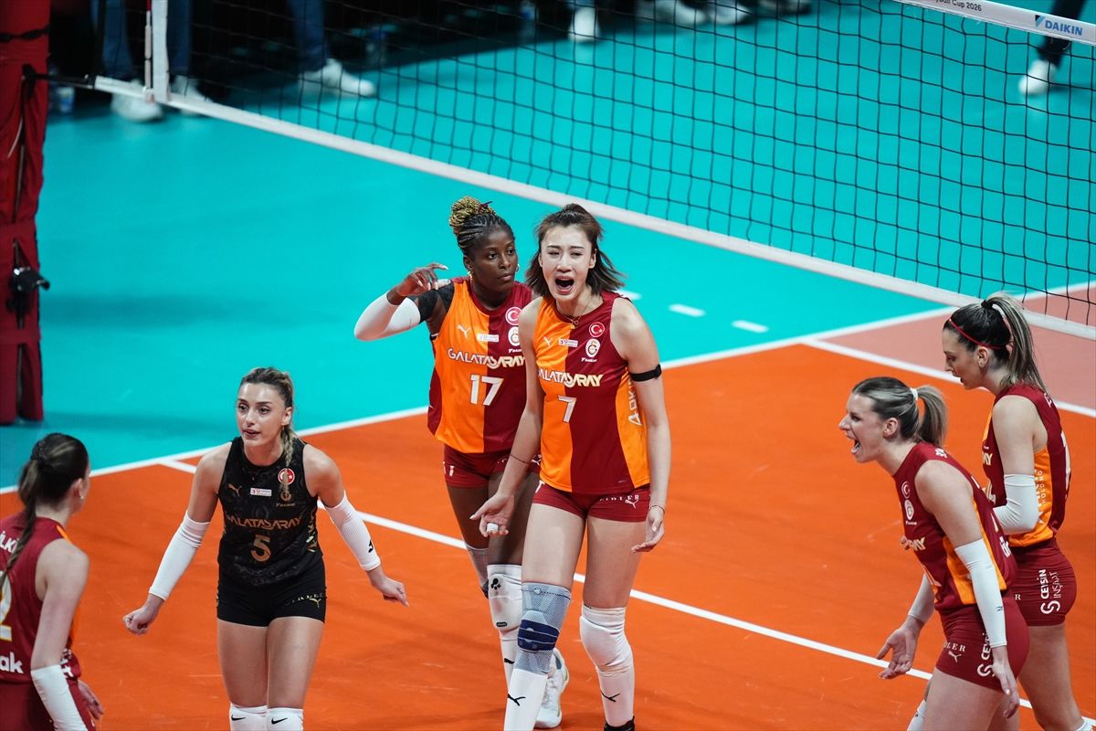 galatasaray-cev-kupasinda-sampiyon-oldu-eTGq8jCb.jpg