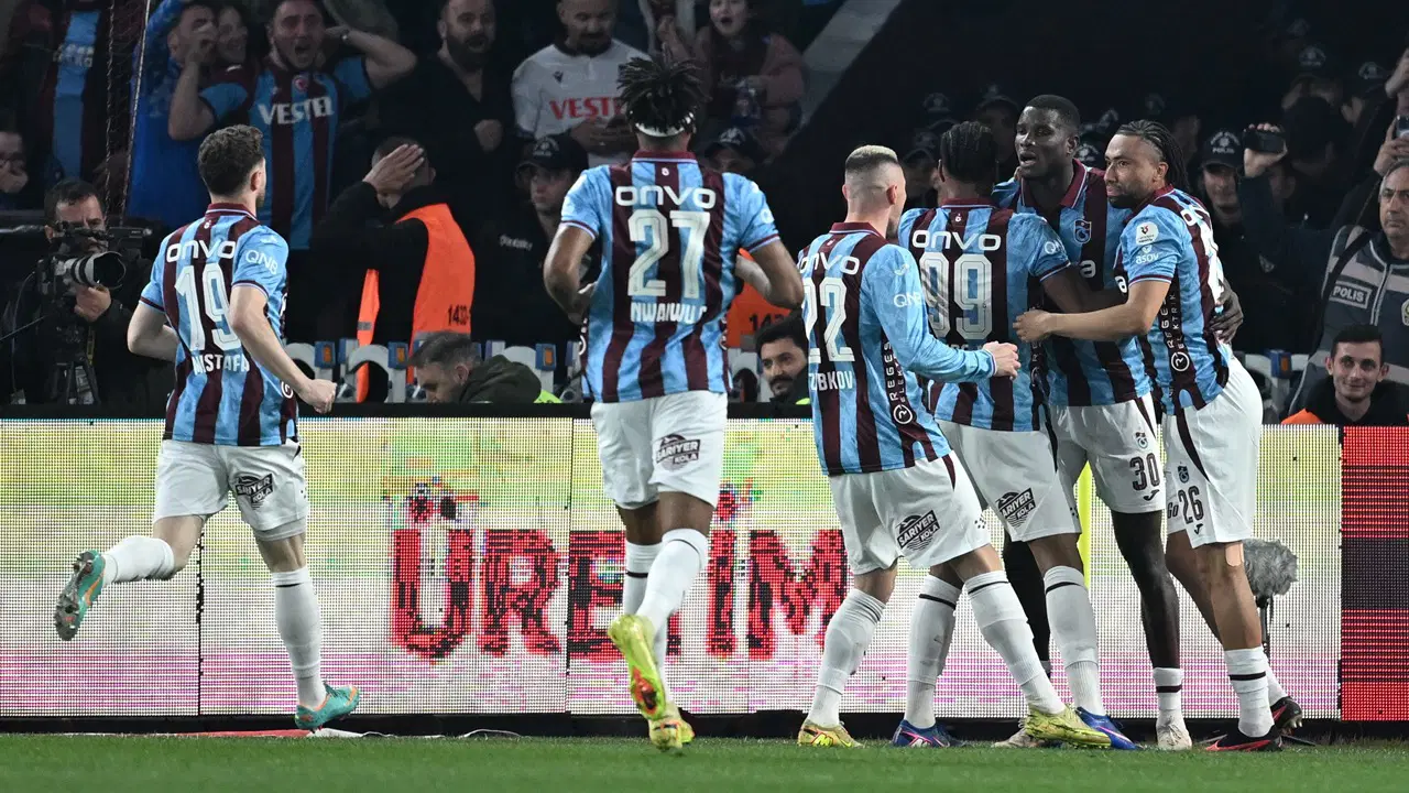 hasan-al-yazdi-trabzonspor-bu-mactan-sadece-3-puan-kazanmadi-kVp2ZOs7.jpg