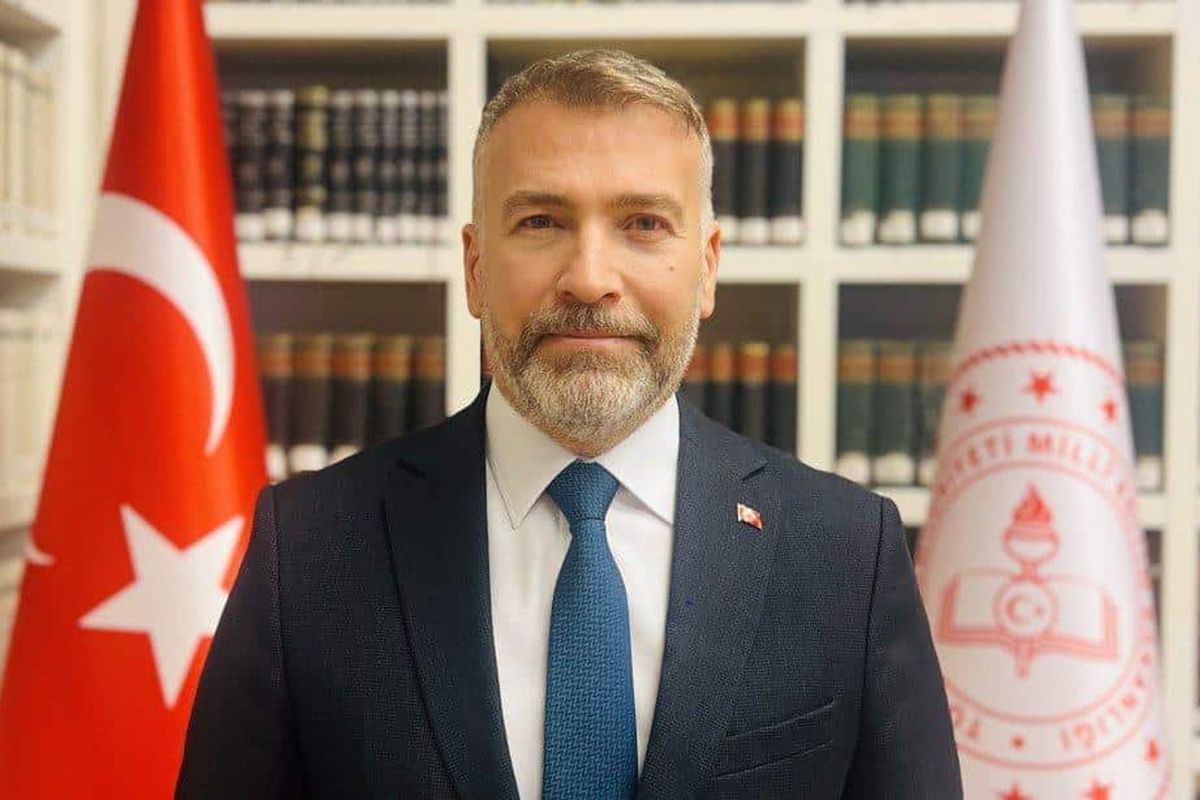 milli-egitim-bakan-yardimciligina-atanan-cihad-demirli-kimdir-egSgGw2m.jpg