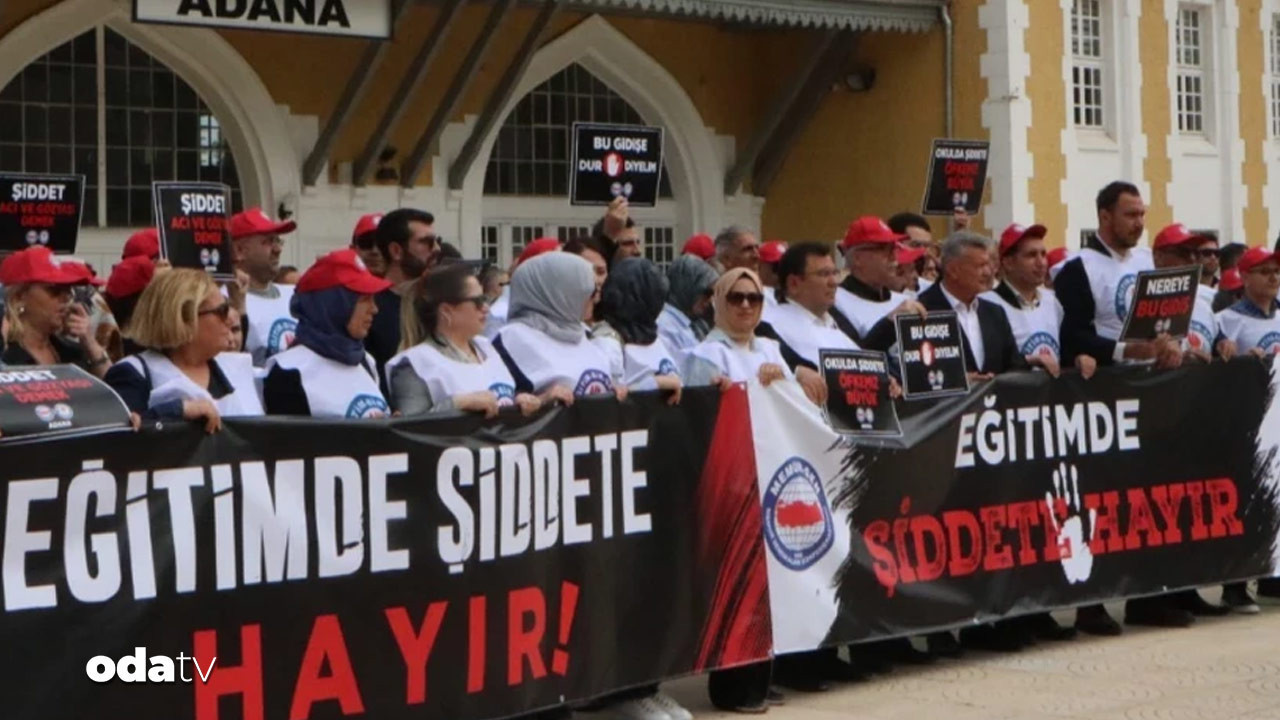 okullara-taarruzlar-ayaga-kaldirdi-ogretmenler-sokaga-cikti-PqhyKJ1p.jpg