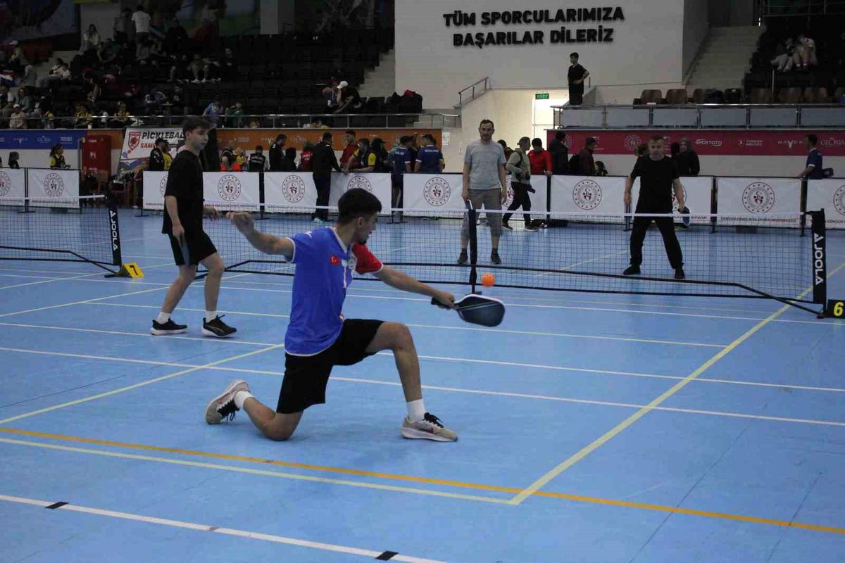 samsunda-670-sporcu-pickleball-sampiyonasinda-bulustu-cSph7BJs.jpg