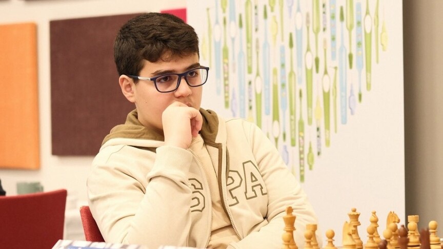 14-yasindaki-yagiz-kaan-erdogmus-magnus-carlsene-maglup-oldu-turnuvayi-dorduncu-tamamladi-vR67Ufa2.jpg