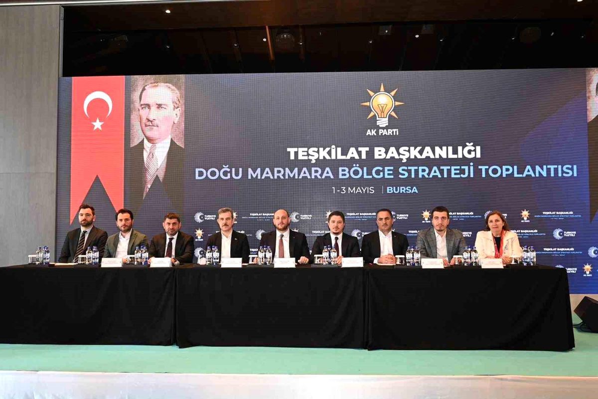 ak-parti-teskilat-baskani-buyukgumus-siyaseti-koltuk-kapma-oyunu-olarak-gormedik-bsJuBEKN.jpg