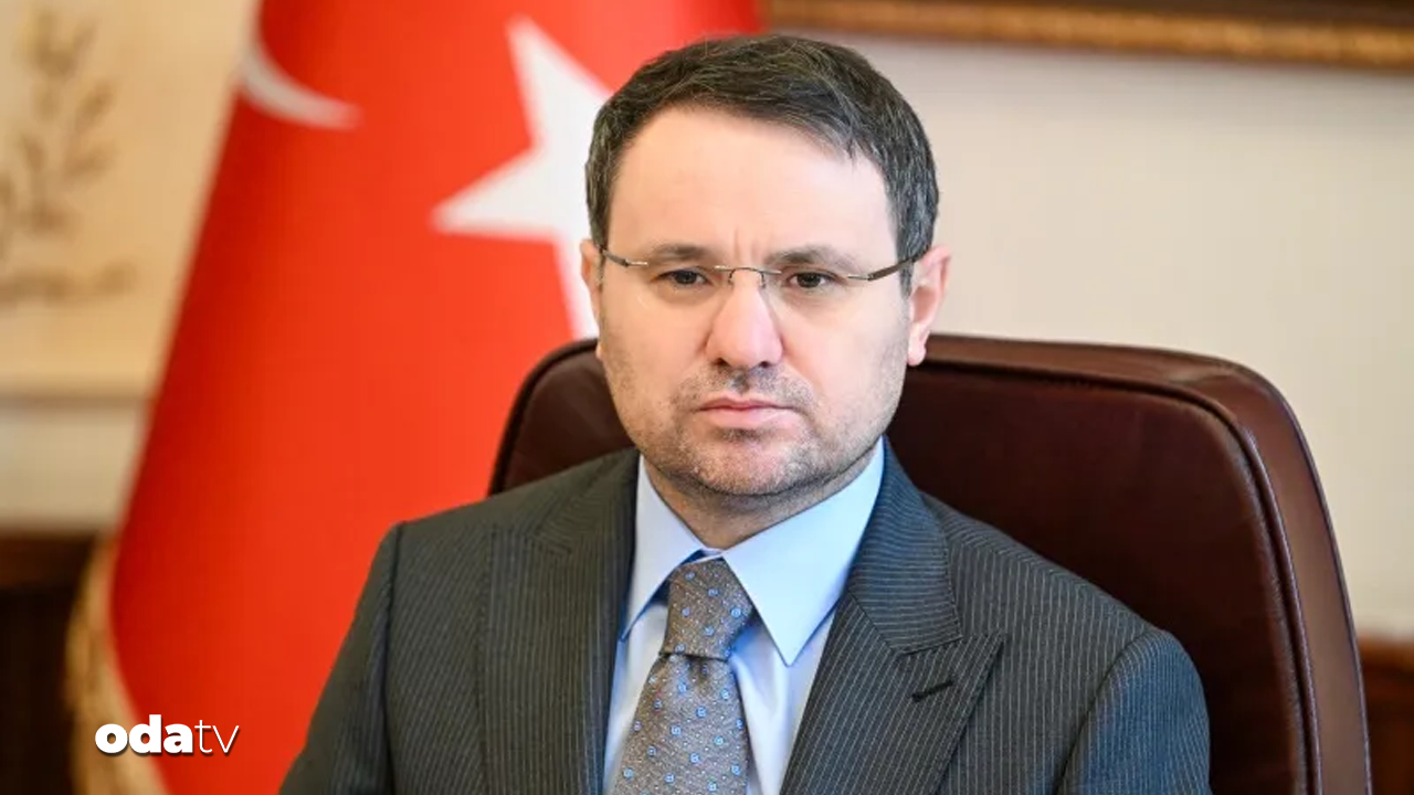 bakan-akin-gurlek-acikladi-yasa-disi-bahis-agina-darbe-nKfaN5jr.png