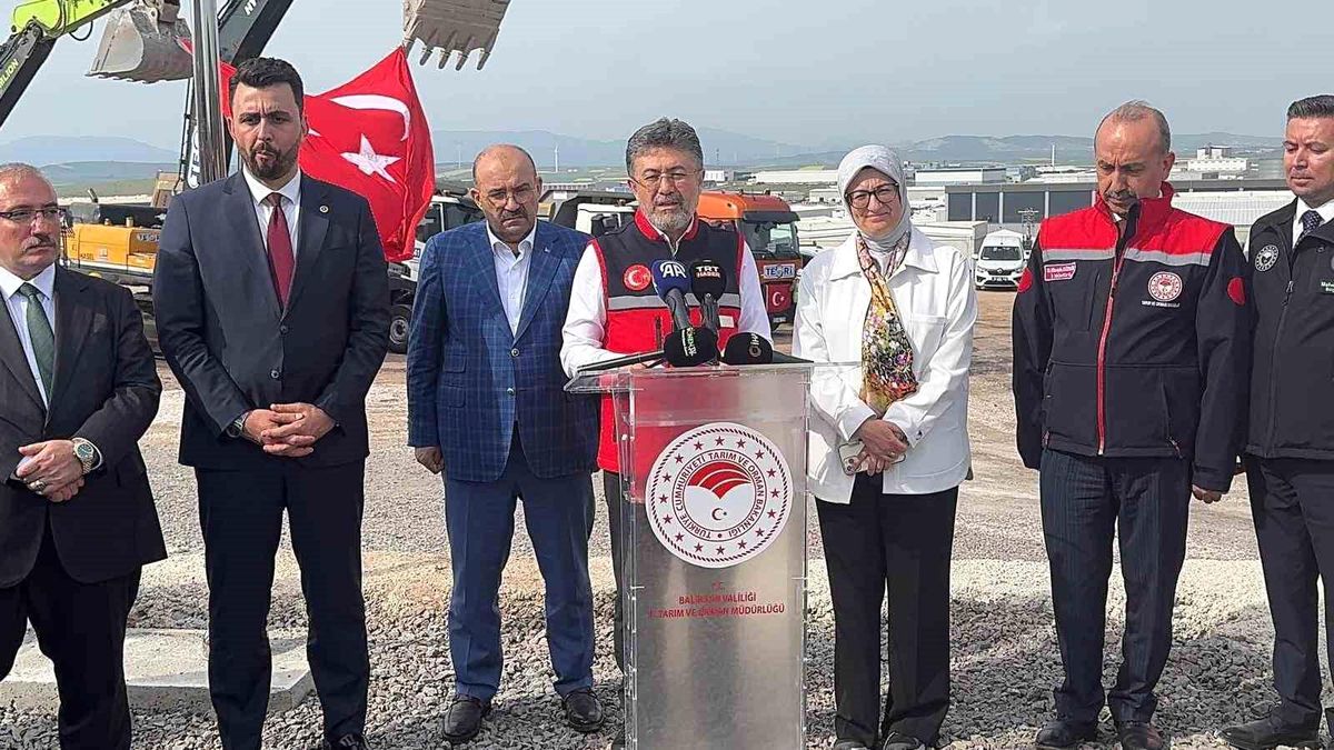 bakan-yumakli-gonen-sera-osbyi-ziyaret-etti-3tmjAHqD.jpg