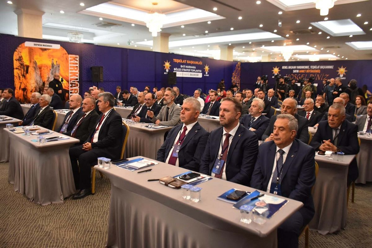 bakan-yumakli-uretim-ve-kendine-yeterlik-vurgusu-K6kRfDsV.jpg