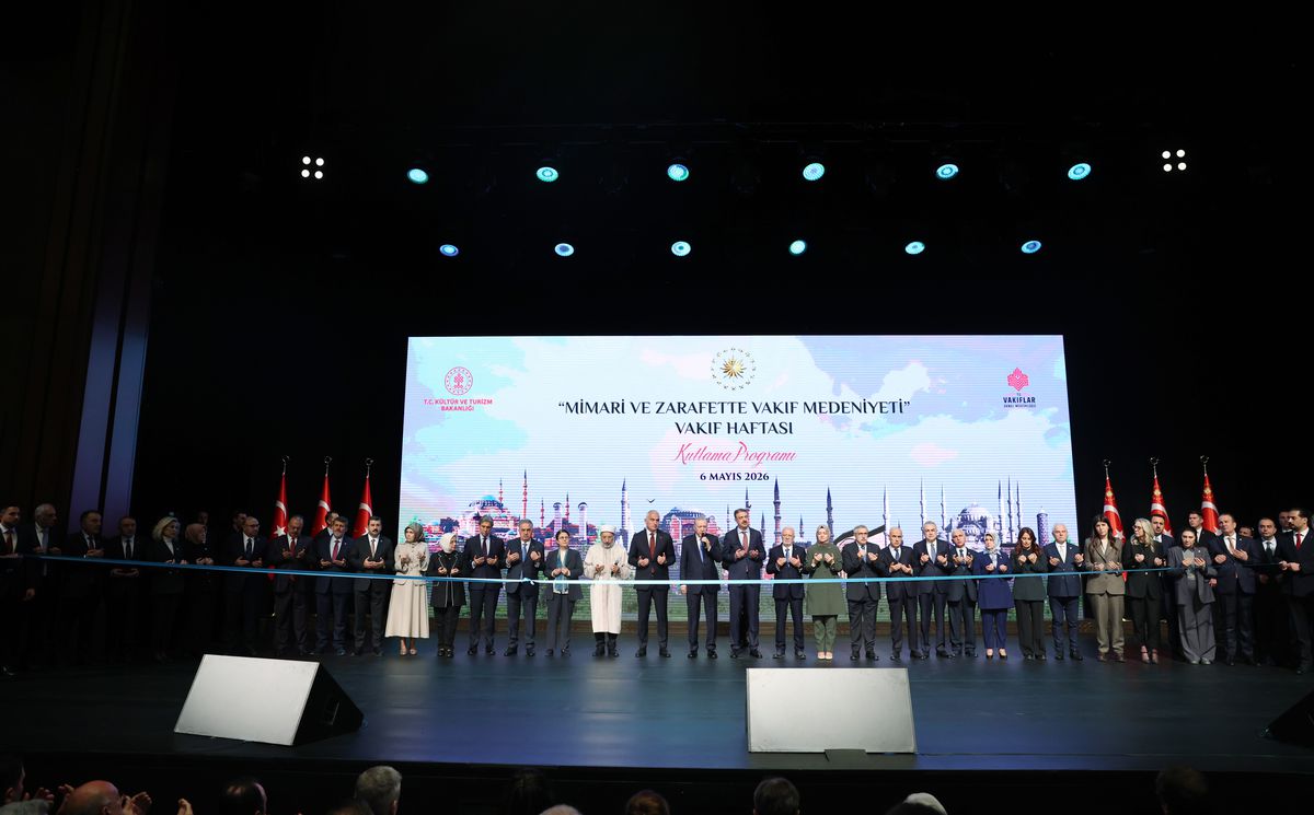 cumhurbaskani-erdogan-uygunlukta-yarisanlari-desteklemeye-devam-edecegiz-DcHqZRzW.jpg