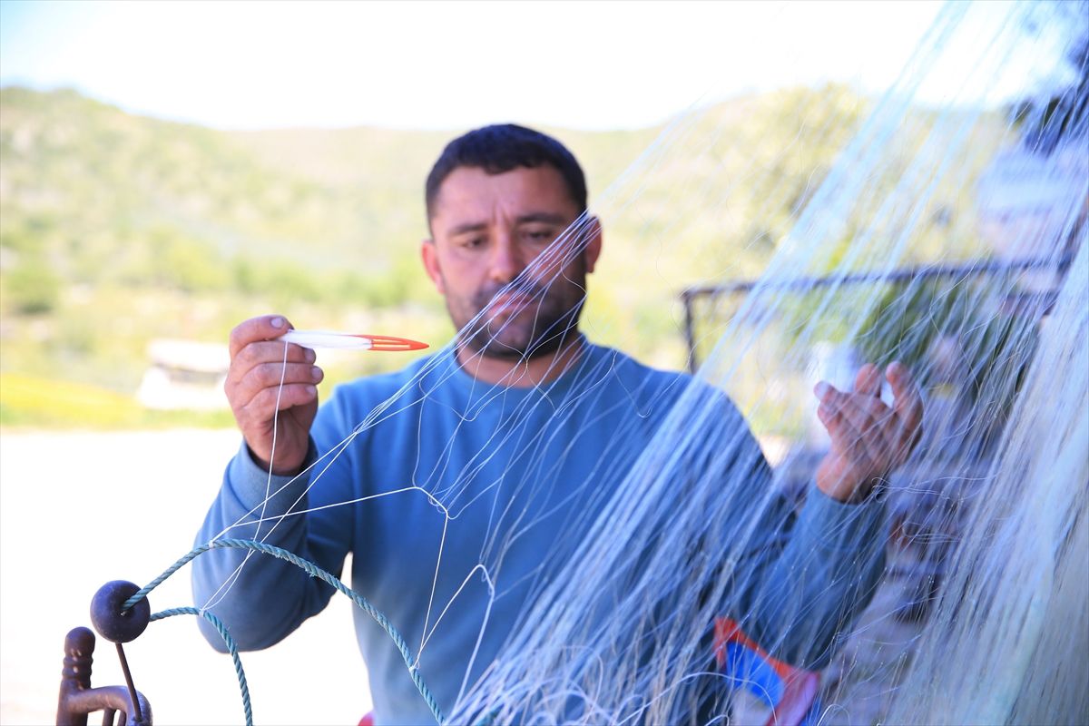 dolu-barajda-balikcilar-umutlu-STTvqKyZ.jpg