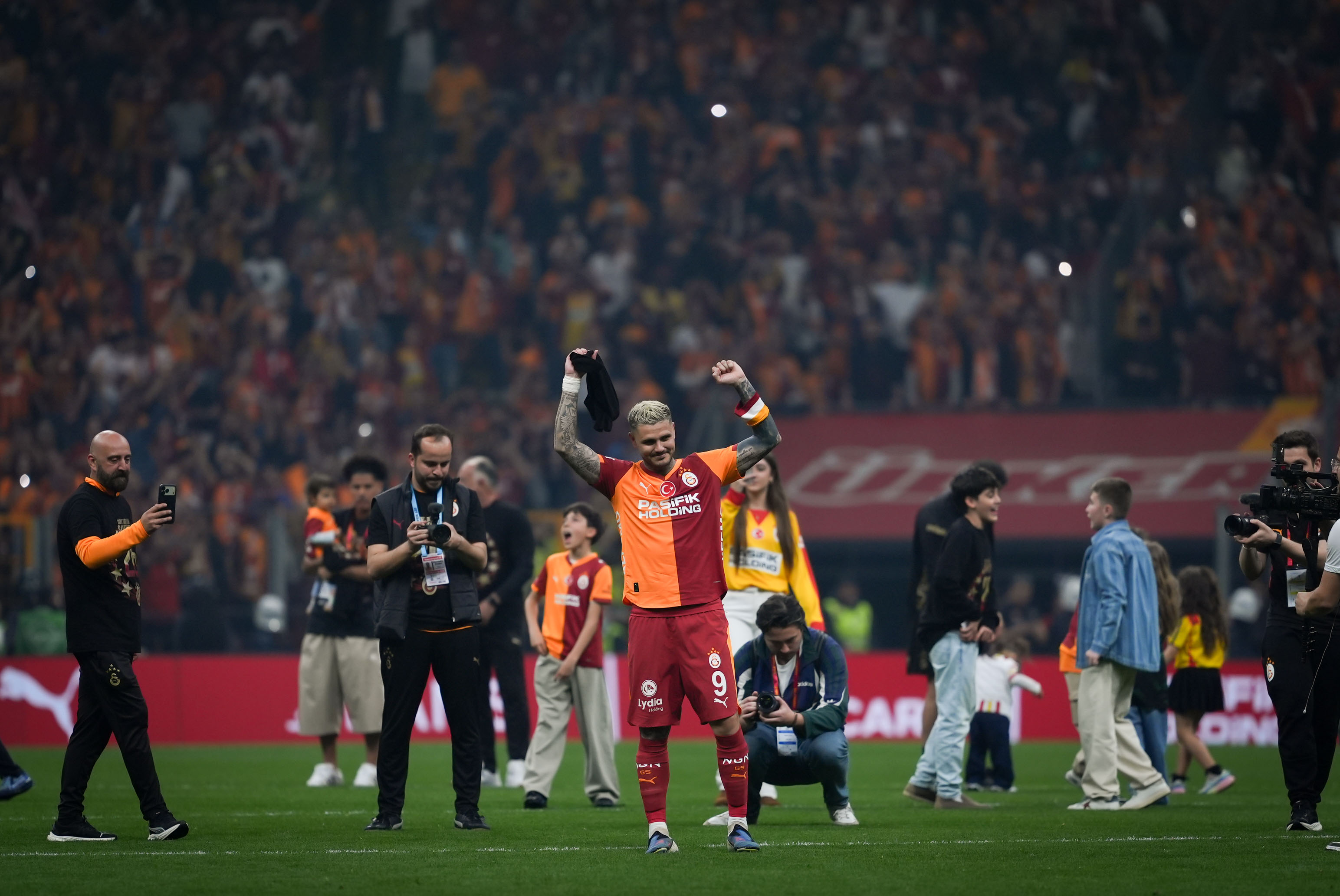 en-stresli-sampiyonluk-spor-yazarlari-galatasarayi-degerlendirdi-OZGuEC6S.jpg