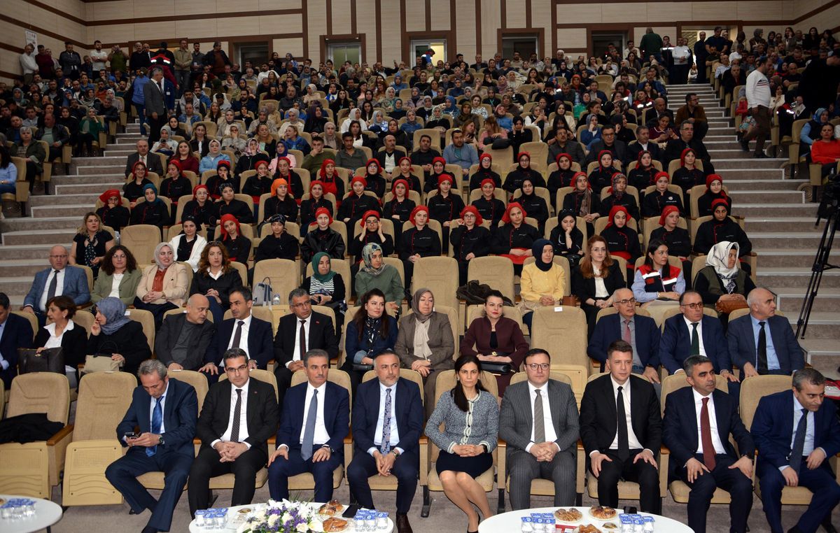 erzurumda-tam-bugday-ekmegi-kampanyasi-basladi-YbukPjDG.jpg