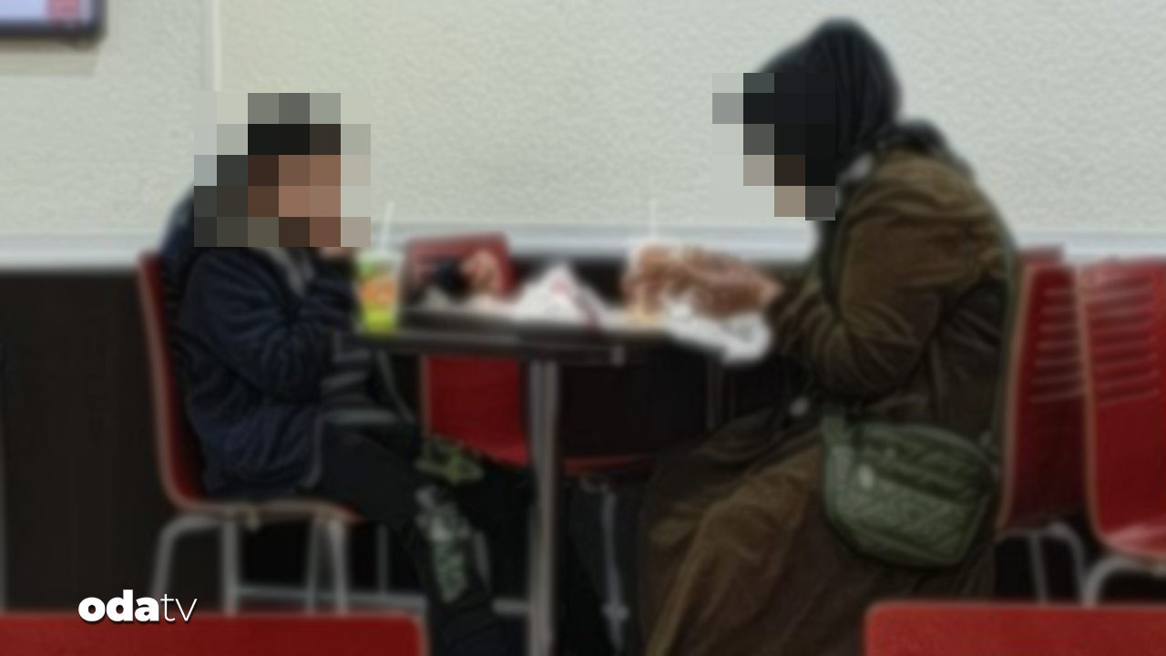 fast-food-devinde-ayrimcilik-iddiasi-onlar-burada-yemek-yiyemez-vpBC27NL.jpg