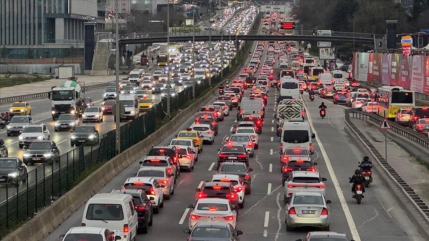 icisleri-bakani-ciftci-trafikte-ilk-4-ayda-olumlu-kazalar-yuzde-178-azaldi-9QcKvmRR.jpg