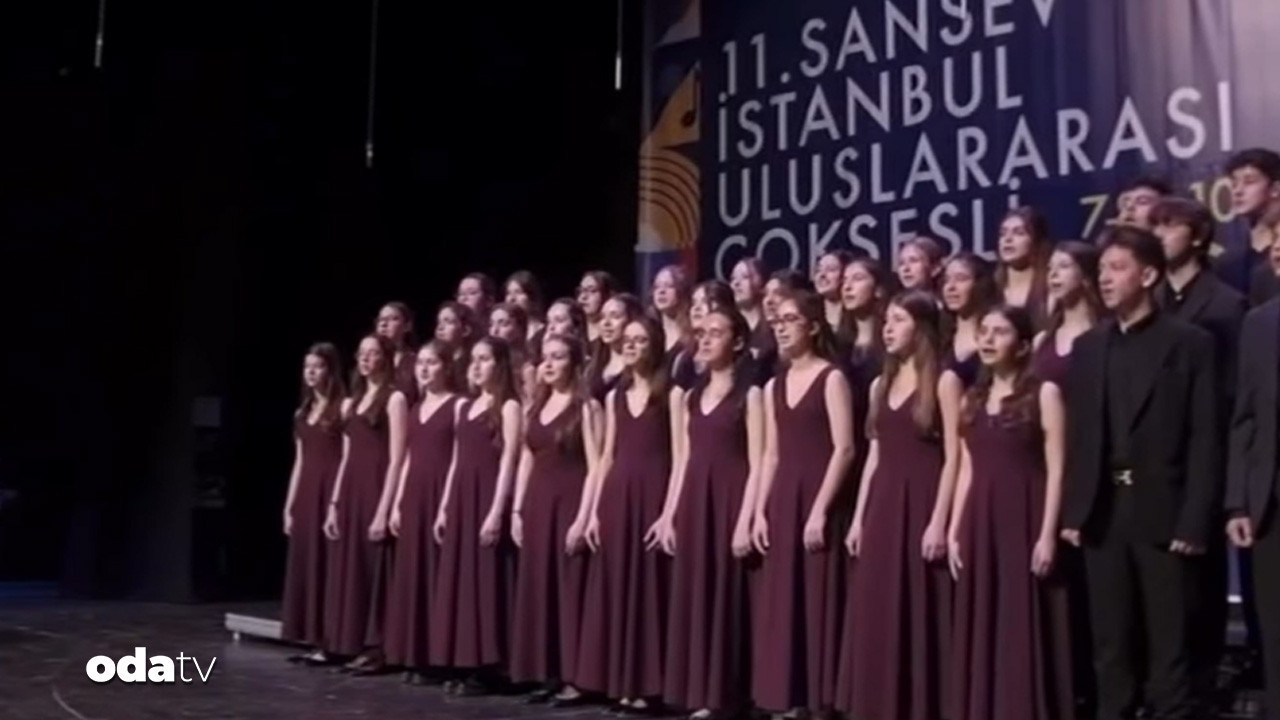 imamoglunun-kizi-sahnede-babasindan-gururlandiran-paylasim-cdDjxBC9.jpg