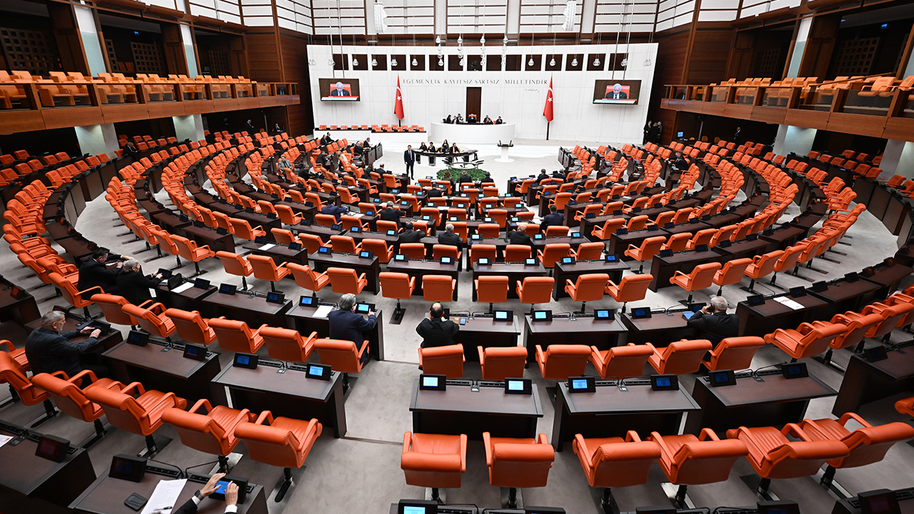 meclis-bu-hafta-vergi-duzenlemelerini-gorusecek-6BPkQfFB.jpg