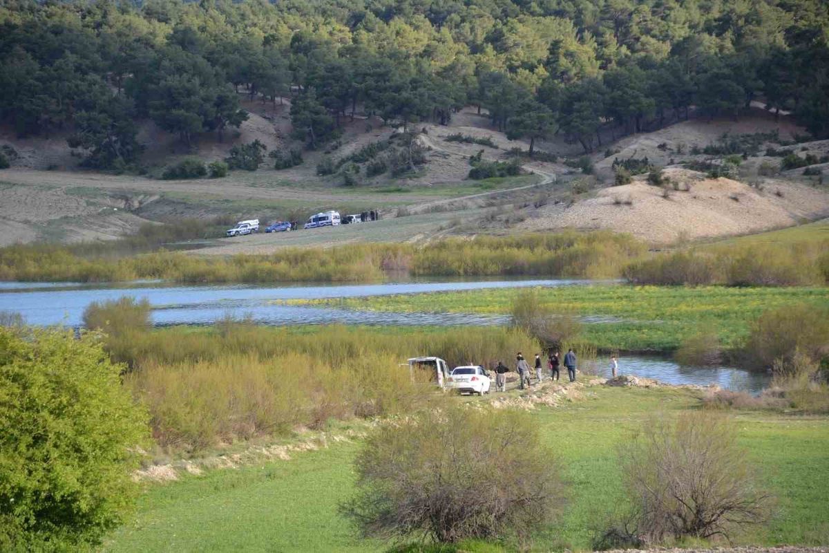 oldurulup-yakilan-kubra-yapicinin-cesedinin-bir-kismi-barajda-bulundu-2lgklCsM.jpg