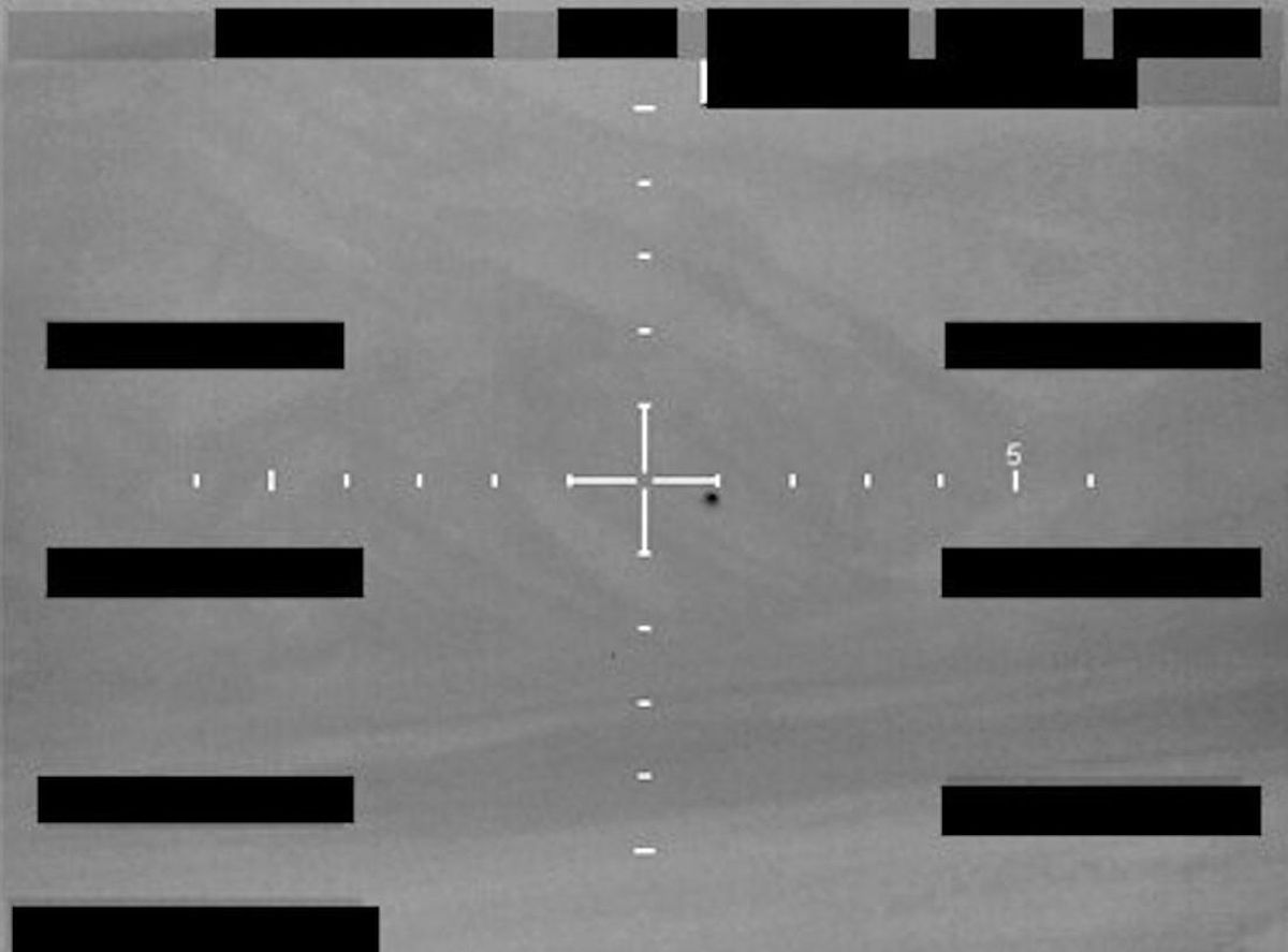 pentagon-ufo-belgelerini-yayinladi-Dmz3XZhN.jpg