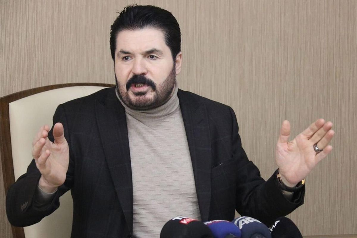 savci-sayandan-kafa-karistiran-sozler-pZvMrf1z.jpg
