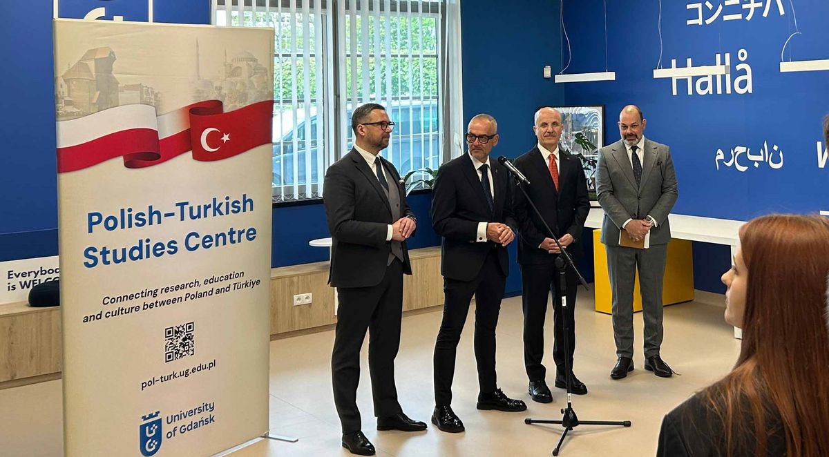 turkiye-polonya-yuksekogretim-is-birligi-basladi-JqBGy1q9.jpg