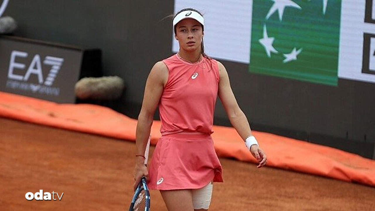 zeynep-sonmez-basaramadi-roma-acika-veda-hRVxBrlP.jpg